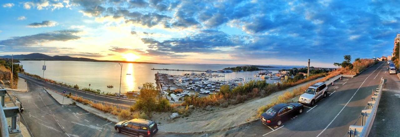 Villa Victoria - A Luxury Appartment With Icredible Seaview Sozopol Exterior foto