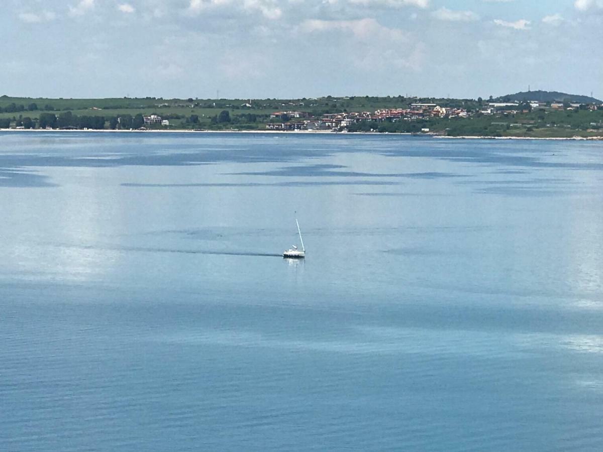 Villa Victoria - A Luxury Appartment With Icredible Seaview Sozopol Exterior foto